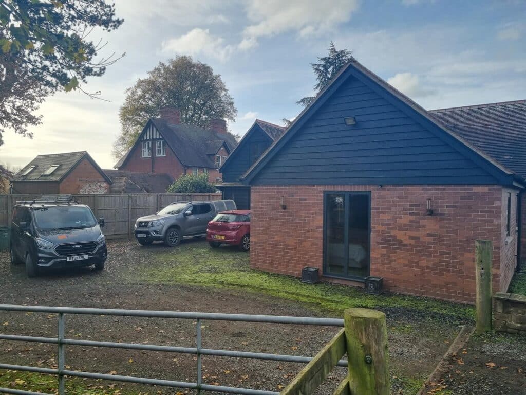 Our recent project in a breathtaking barn conversion in Herefordshire is a perfect example. This standout installation highlights the beauty and performance of Schüco aluminium systems, transforming the space into a masterpiece of style and functionality.