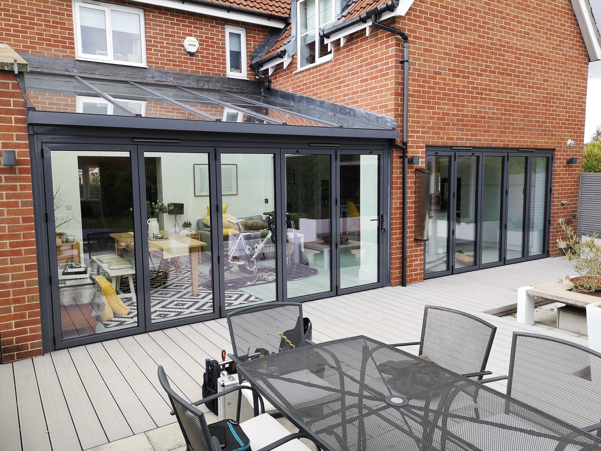 In one of our latest projects, we worked on two sets of aluminium bi-folding doors that had been affected by lintel settlement.